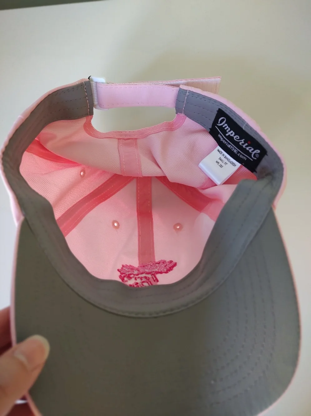 Torrey Pines Golf Small Fit UPF50+ Adjustable Pink Ball Cap NWT